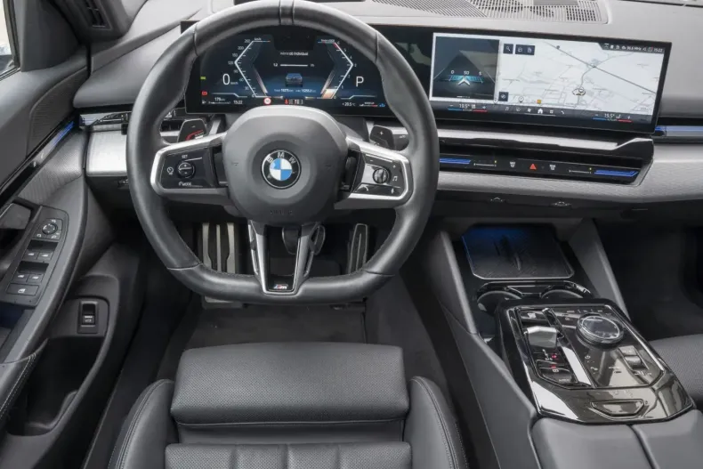 BMW 520 (Seria 5) din 2024 cu 15.275 km - oferta BMW213715 - foto 11