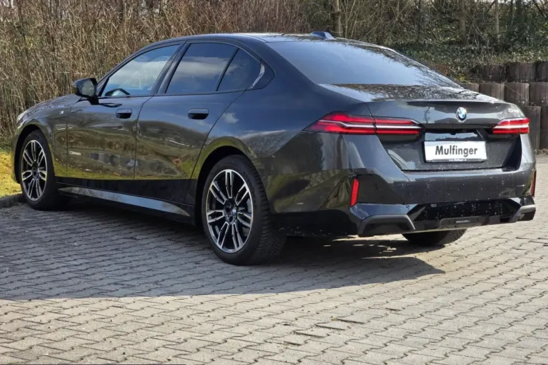 BMW 520 (Seria 5) din 2025 cu 11.322 km - oferta BMW213716 - foto 3