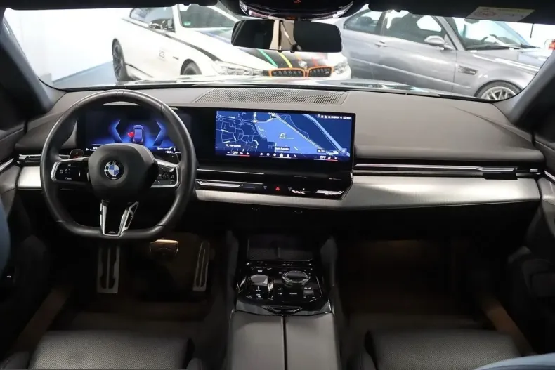 BMW 520 (Seria 5) din 2024 cu 53.458 km - oferta BMW213717 - foto 9