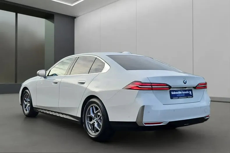 BMW 520 (Seria 5) din 2023 cu 19.532 km - oferta BMW213718 - foto 3