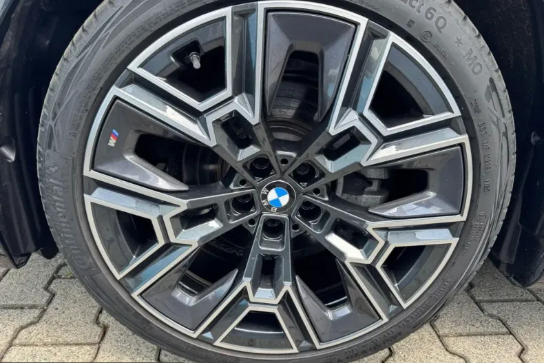 BMW 520 (Seria 5) din 2025 cu 20.100 km - oferta BMW213726 - foto 24