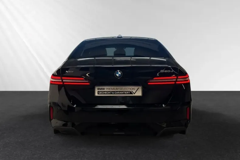 BMW 520 (Seria 5) din 2025 cu 14.931 km - oferta BMW213729 - foto 5