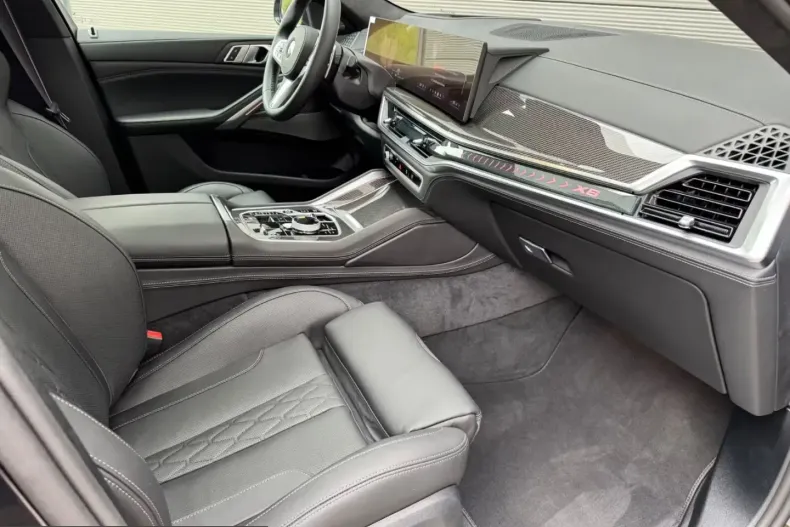 BMW X6 (Seria X) din 2025 cu 5.998 km - oferta BMW213738 - foto 19