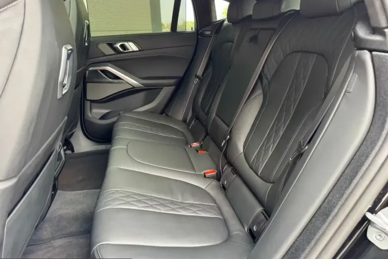 BMW X6 (Seria X) din 2025 cu 5.998 km - oferta BMW213738 - foto 20