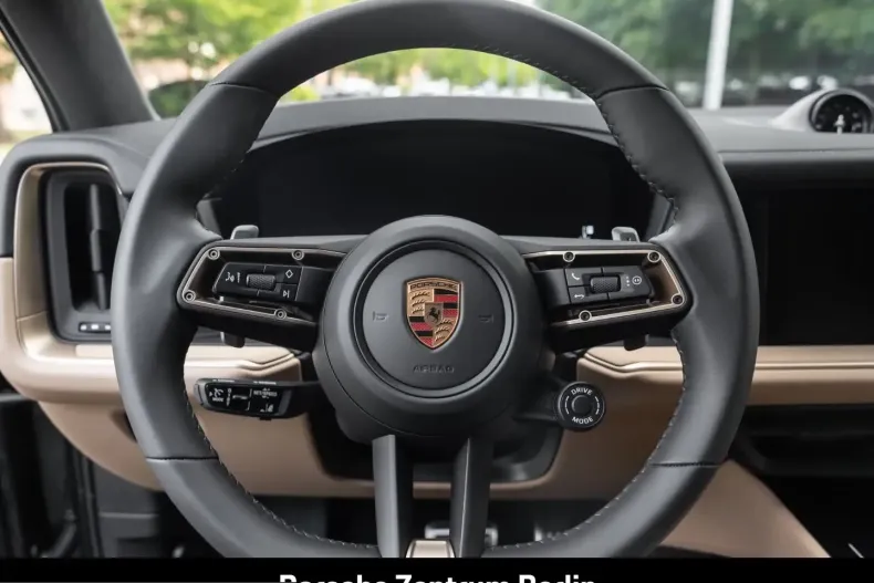 Porsche Cayenne din 2025 cu 11.810 km - oferta POR213739 - foto 7