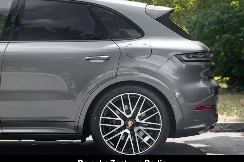 Porsche Cayenne din 2025 cu 11.810 km - oferta POR213739 - foto 11