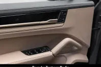 Porsche Cayenne din 2025 cu 11.810 km - oferta POR213739 - foto 23