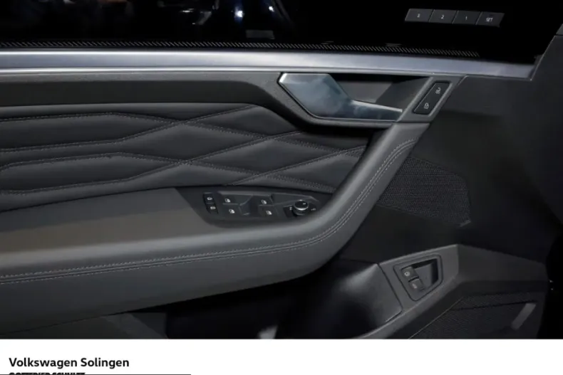 Volkswagen Touareg din 2025 cu 15.990 km - oferta VOL213751 - foto 15