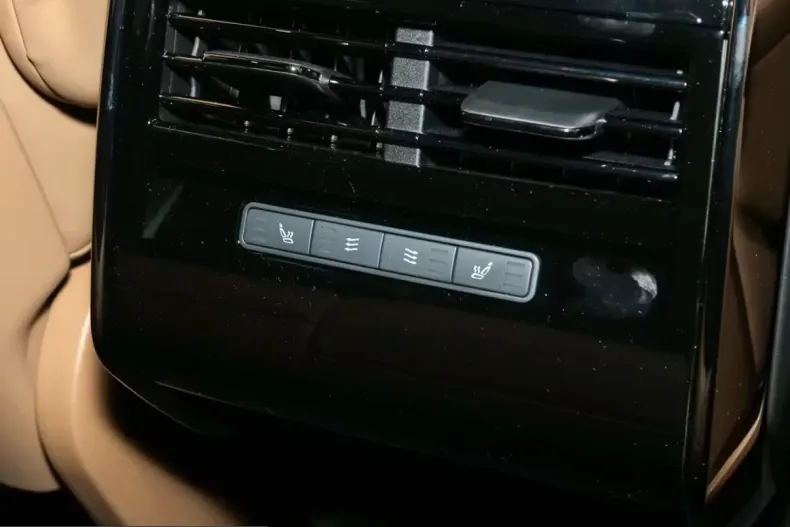 Land Rover Range Rover Sport din 2026 cu 2.999 km - oferta LAN213754 - foto 11