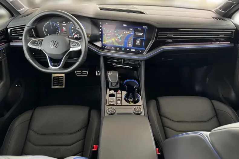 Volkswagen Touareg din 2025 cu 21.192 km - oferta VOL213758 - foto 10