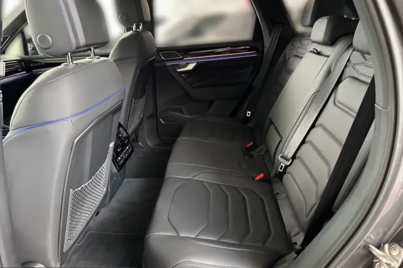 Volkswagen Touareg din 2025 cu 21.192 km - oferta VOL213758 - foto 11