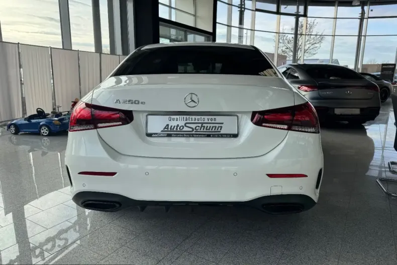 Mercedes-Benz A 250 (Clasa A) din 2021 cu 55.000 km - oferta MER213763 - foto 5