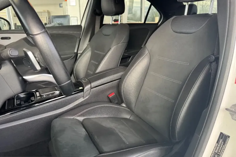 Mercedes-Benz A 250 (Clasa A) din 2021 cu 55.000 km - oferta MER213763 - foto 8