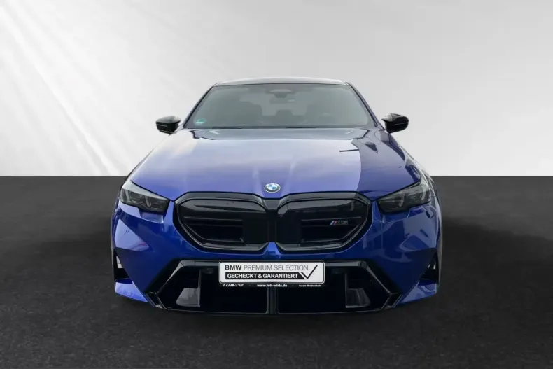 BMW M5 (Seria 5) din 2025 cu 23.800 km - oferta BMW213764 - foto 2