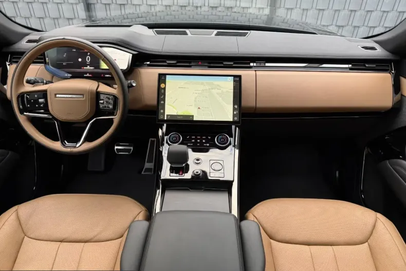 Land Rover Range Rover Sport din 2024 cu 24.000 km - oferta LAN213765 - foto 9