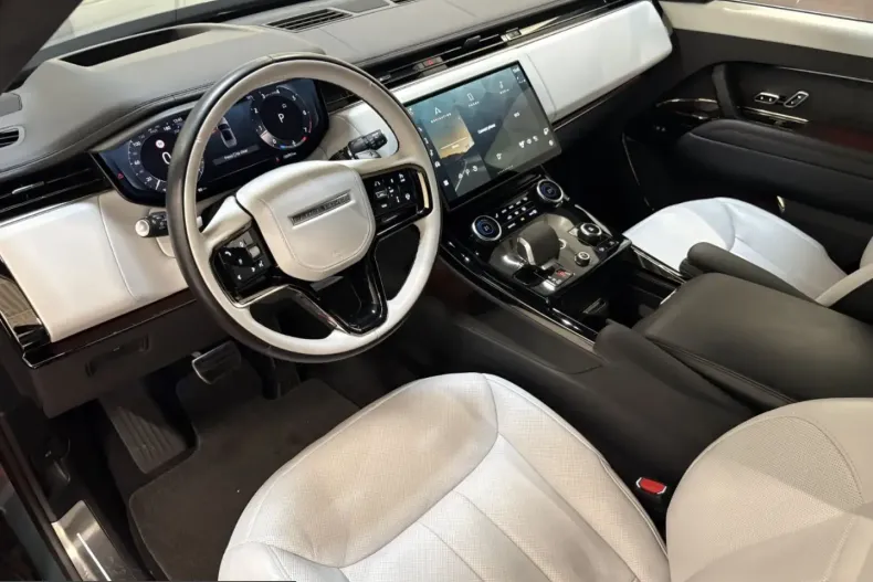 Land Rover Range Rover Sport din 2023 cu 59.700 km - oferta LAN213767 - foto 11