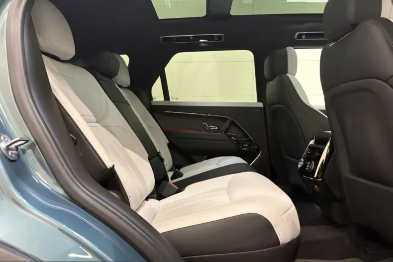 Land Rover Range Rover Sport din 2023 cu 59.700 km - oferta LAN213767 - foto 37