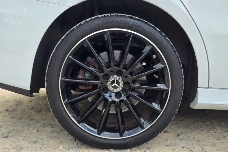 Mercedes-Benz A 250 (Clasa A) din 2021 cu 67.550 km - oferta MER213768 - foto 32