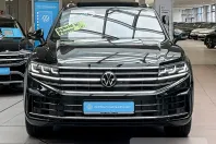 Volkswagen Touareg din 2025 cu 3.075 km - oferta VOL213772 - foto 4