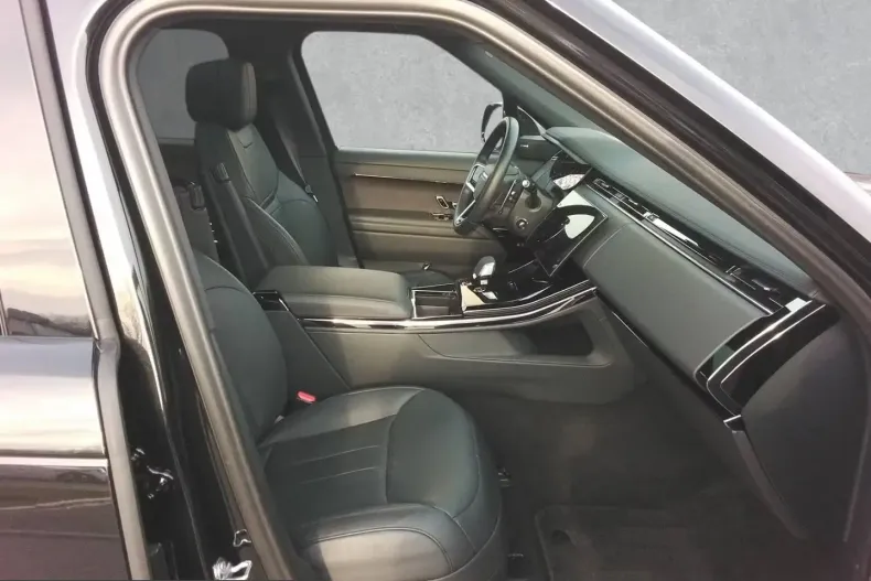 Land Rover Range Rover Sport din 2024 cu 44.500 km - oferta LAN213781 - foto 8