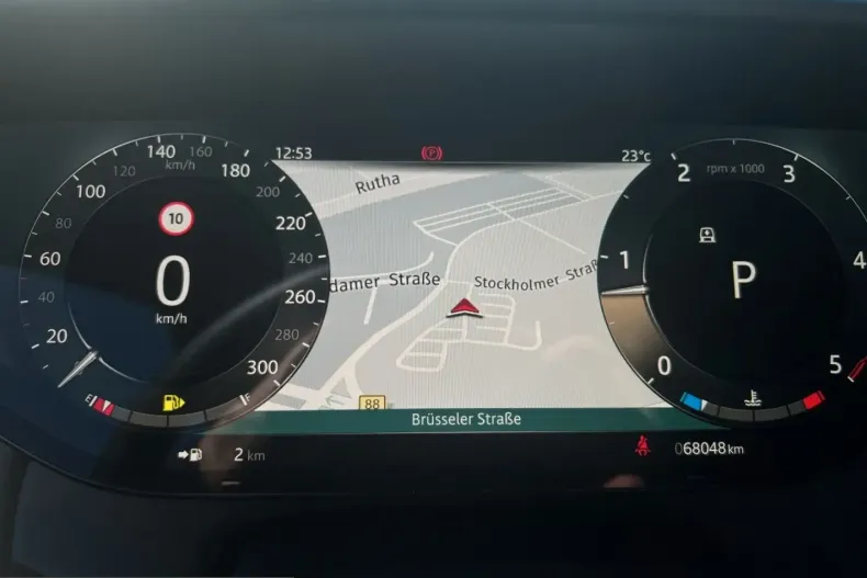 Land Rover Range Rover Sport din 2023 cu 68.100 km - oferta LAN213783 - foto 18