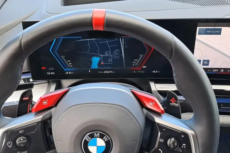 BMW M5 (Seria 5) din 2025 cu 25.215 km - oferta BMW213784 - foto 11