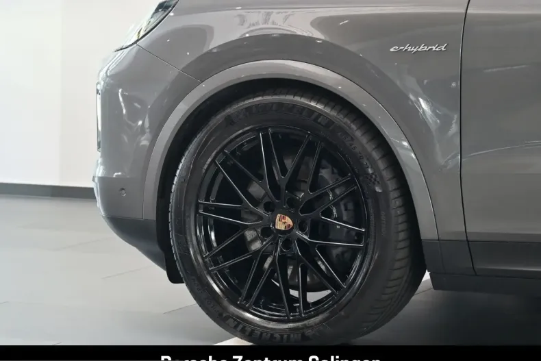 Porsche Cayenne din 2024 cu 33.064 km - oferta POR213798 - foto 9