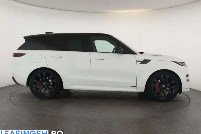 Land Rover Range Rover Sport din 2023 cu 35.000 km - oferta LAN213799 - foto 4