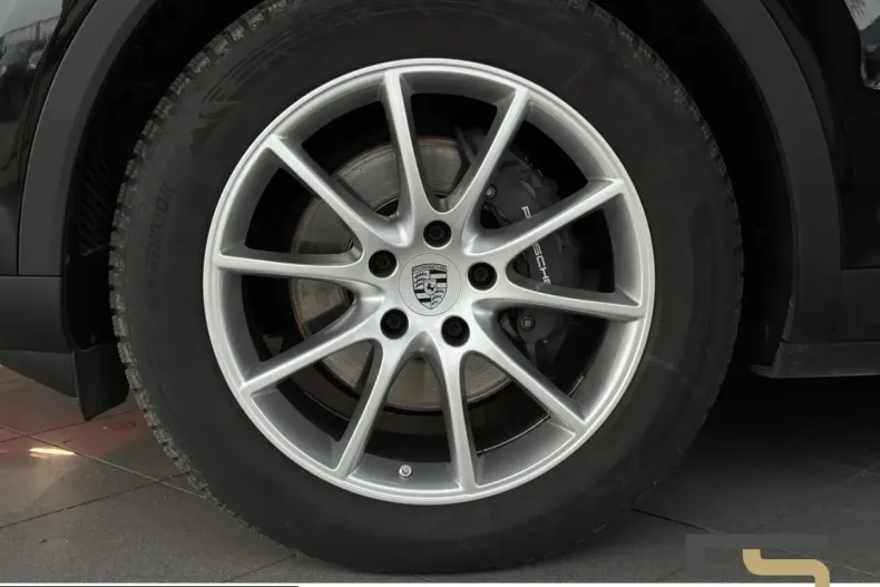 Porsche Cayenne din 2024 cu 38.643 km - oferta POR213801 - foto 8