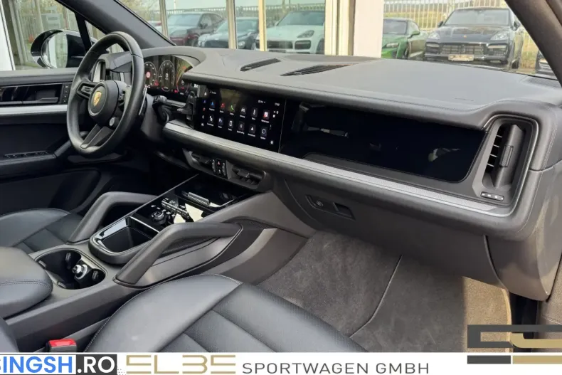 Porsche Cayenne din 2024 cu 38.643 km - oferta POR213801 - foto 20