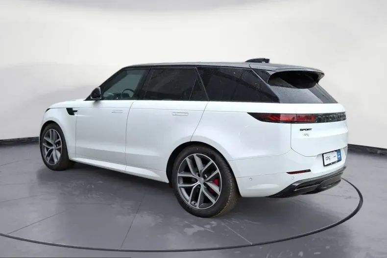 Land Rover Range Rover Sport din 2024 cu 61.614 km - oferta LAN213808 - foto 3