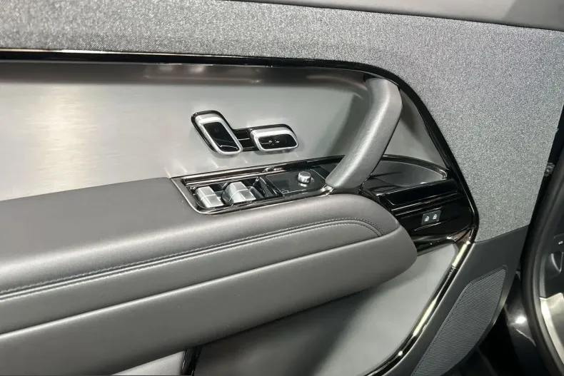 Land Rover Range Rover Sport din 2023 cu 63.262 km - oferta LAN213810 - foto 18