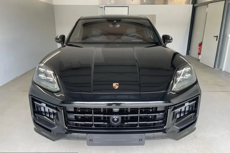 Porsche Cayenne din 2024 cu 20 km - oferta POR213818 - foto 2