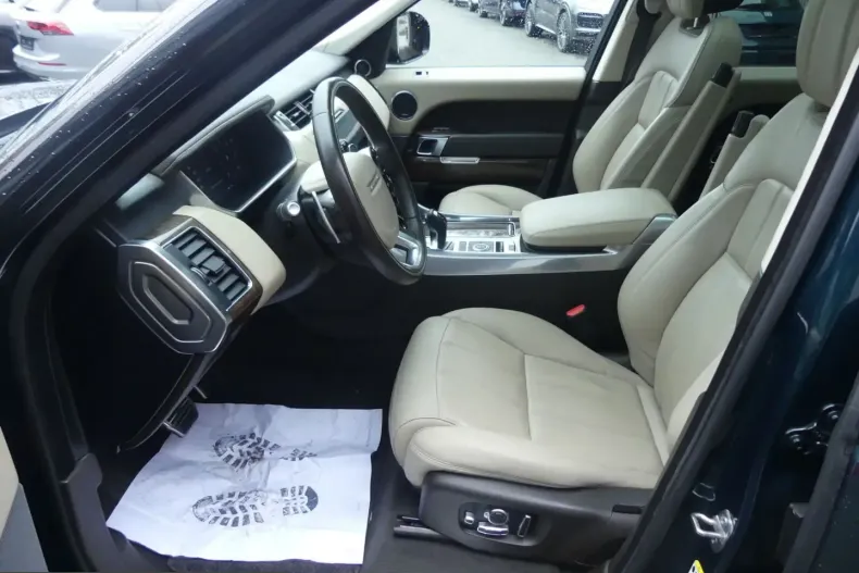 Land Rover Range Rover Sport din 2022 cu 54.444 km - oferta LAN213819 - foto 10