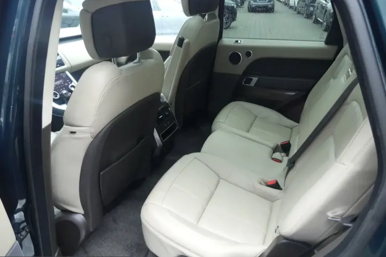 Land Rover Range Rover Sport din 2022 cu 54.444 km - oferta LAN213819 - foto 11