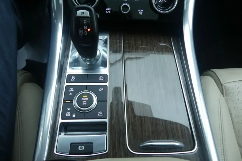 Land Rover Range Rover Sport din 2022 cu 54.444 km - oferta LAN213819 - foto 12