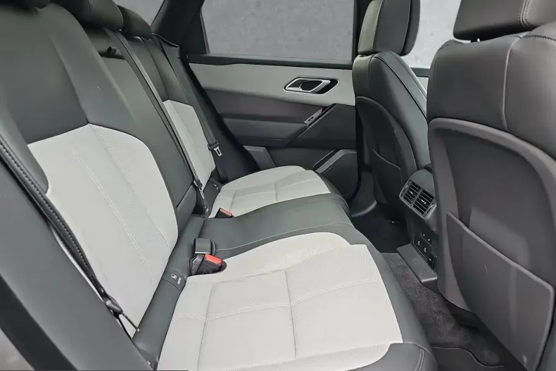 Land Rover Range Rover Velar din 2023 cu 38.600 km - oferta LAN213823 - foto 10