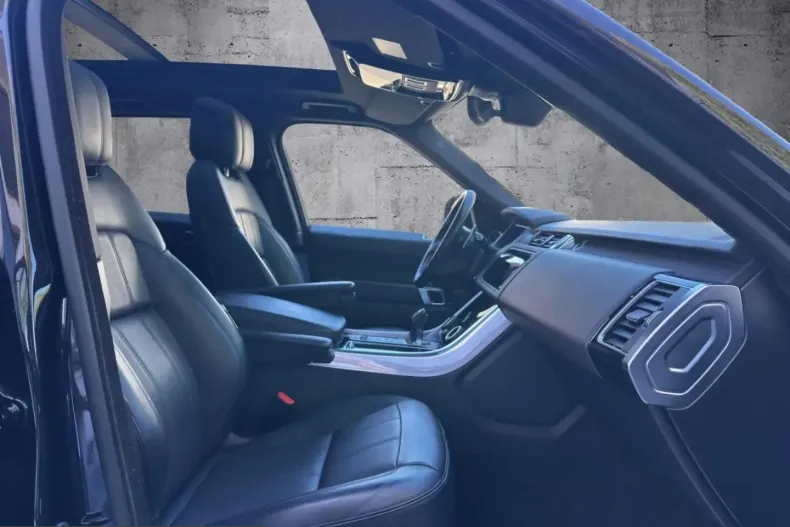 Land Rover Range Rover Sport din 2022 cu 69.500 km - oferta LAN213827 - foto 3
