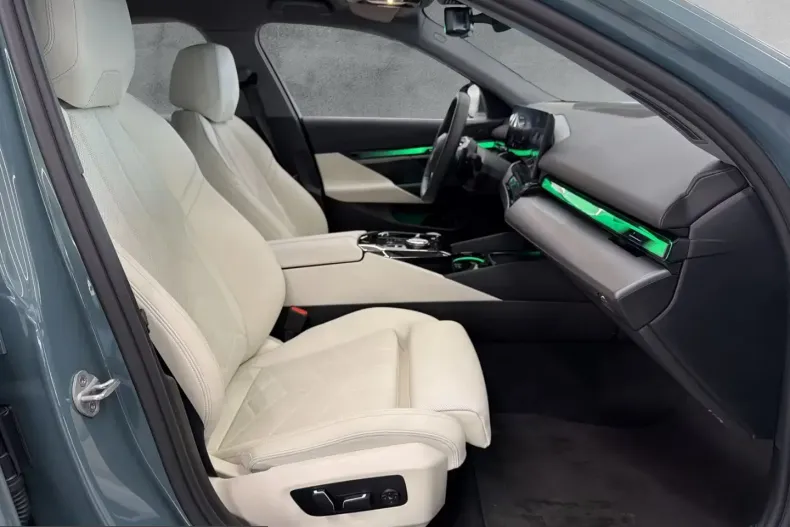 BMW 520 (Seria 5) din 2025 cu 7.500 km - oferta BMW213829 - foto 19