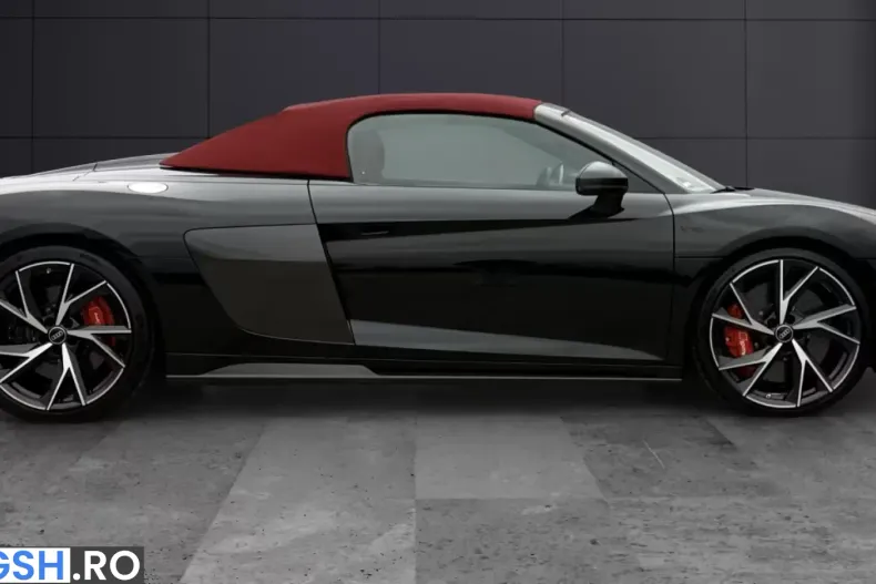Audi R8 din 2025 cu 1.739 km - oferta AUD213832 - foto 4