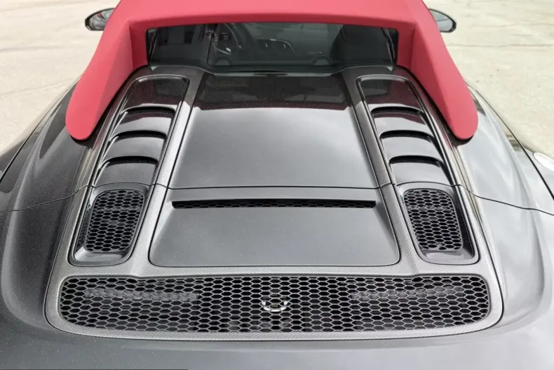 Audi R8 din 2025 cu 1.739 km - oferta AUD213832 - foto 10