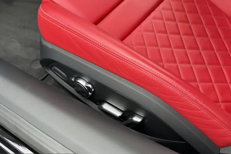 Audi R8 din 2025 cu 1.739 km - oferta AUD213832 - foto 22