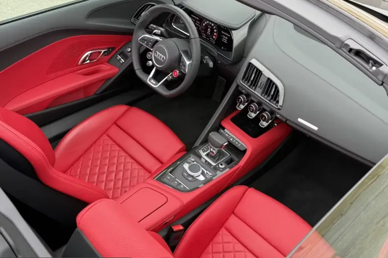 Audi R8 din 2025 cu 1.739 km - oferta AUD213832 - foto 26