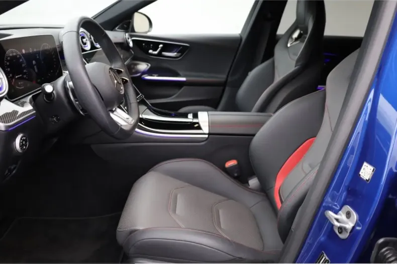 Mercedes-Benz C 63 AMG (Clasa C) din 2024 cu 5.576 km - oferta MER213834 - foto 10