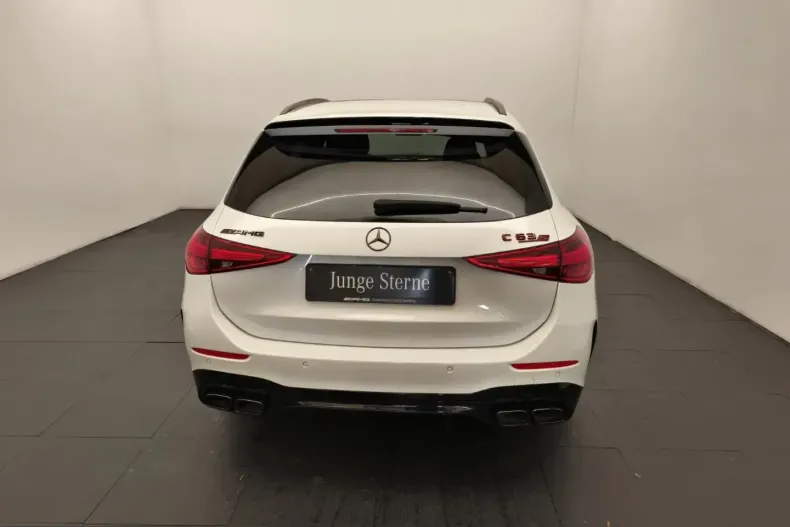 Mercedes-Benz C 63 AMG (Clasa C) din 2024 cu 7.819 km - oferta MER213835 - foto 7