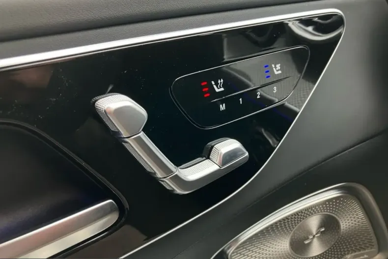 Mercedes-Benz C 63 AMG (Clasa C) din 2025 cu 5.851 km - oferta MER213836 - foto 22