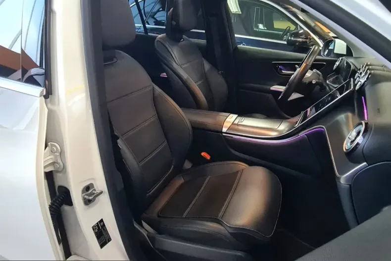 Mercedes-Benz GLC 220 (Clasa GLC) din 2023 cu 39.952 km - oferta MER213838 - foto 9