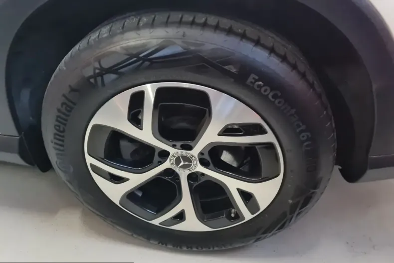 Mercedes-Benz GLC 220 (Clasa GLC) din 2023 cu 39.952 km - oferta MER213838 - foto 16