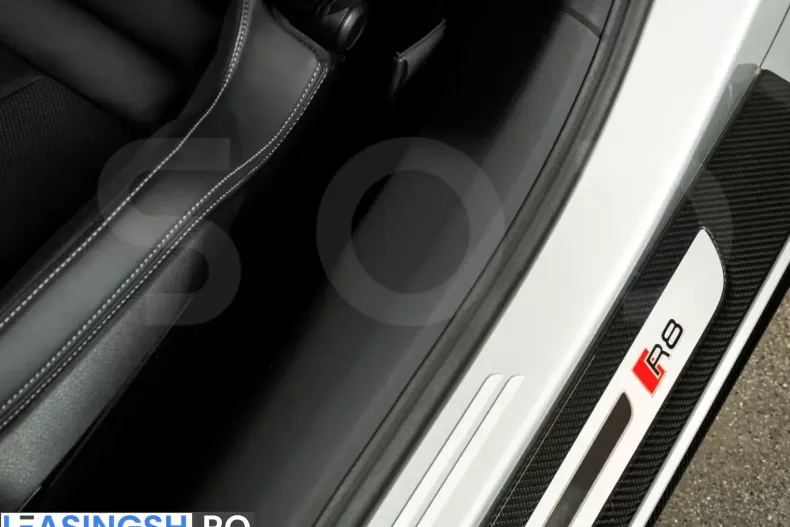 Audi R8 din 2024 cu 380 km - oferta AUD213844 - foto 12