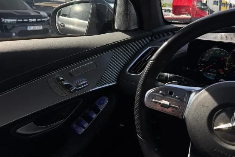 Mercedes-Benz EQC din 2021 cu 111.627 km - oferta MER213848 - foto 32